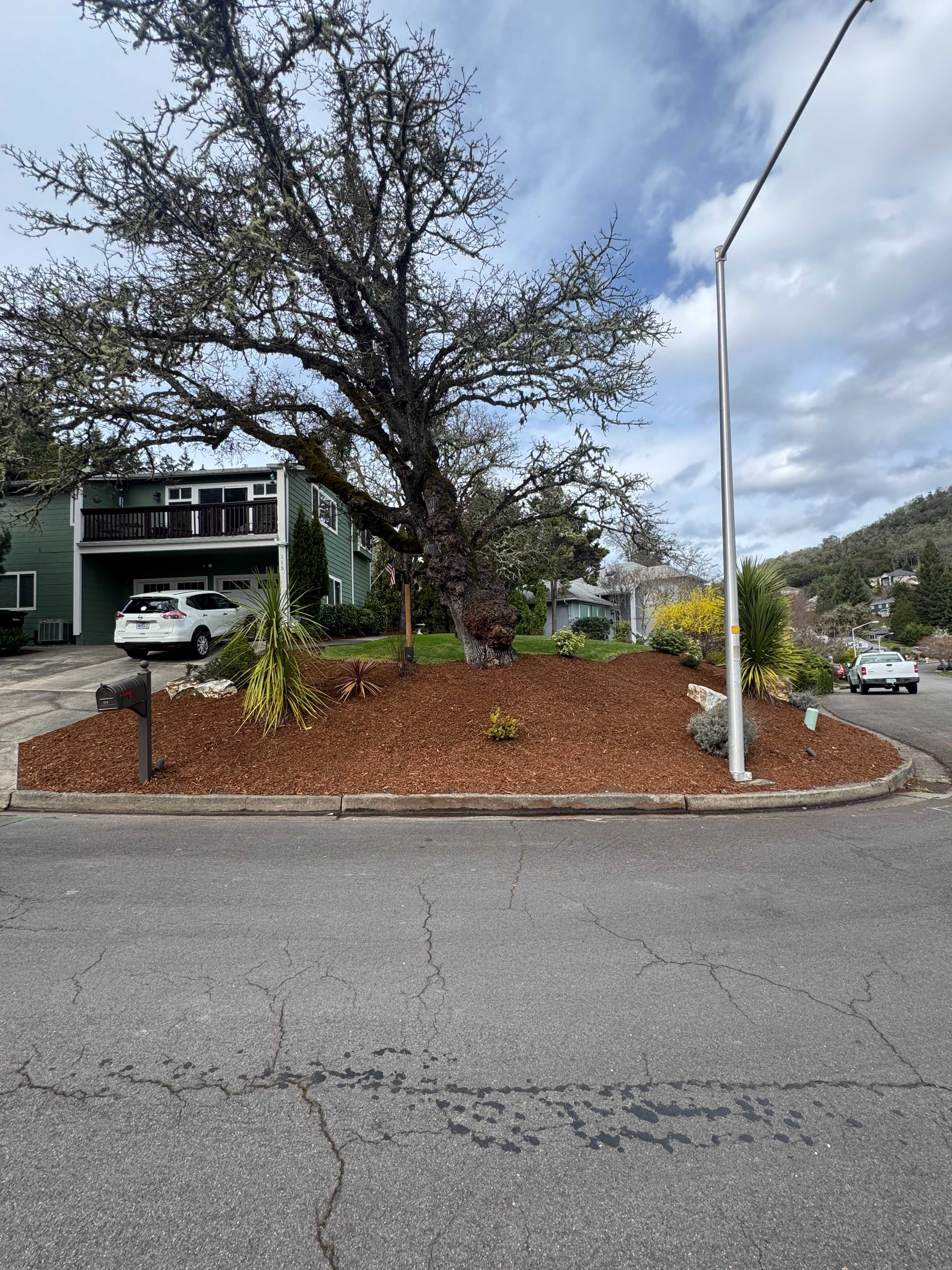 Commercial lawn care Roseburg Oregon